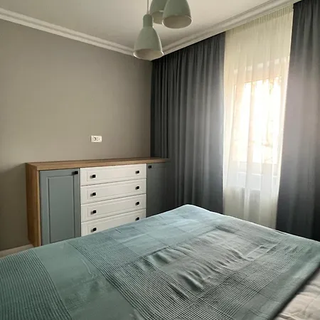 Sweet Chic Apartment